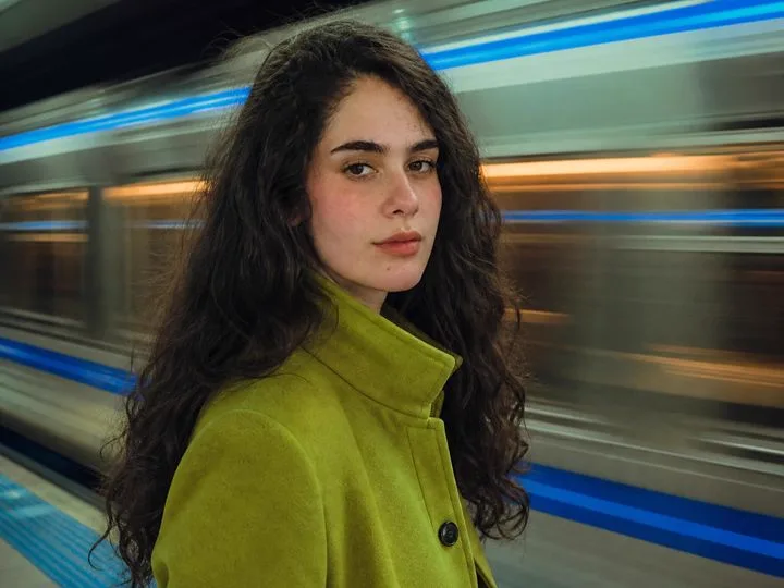 Júlia, co-fundadora, estratégia e design